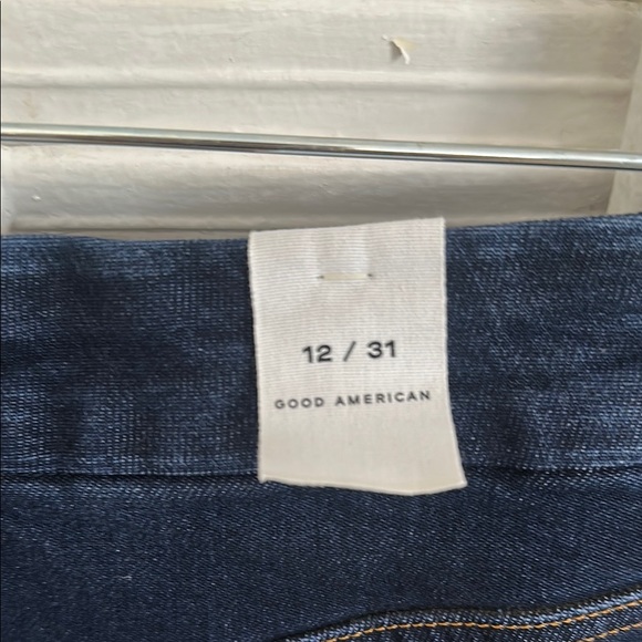 NWT Good American Ankle Straight Jeans - Picture 4 of 5
